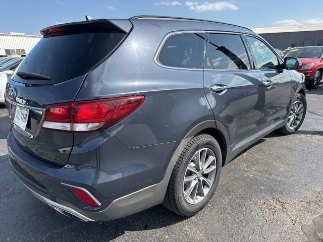 2018 Hyundai Santa Fe SE