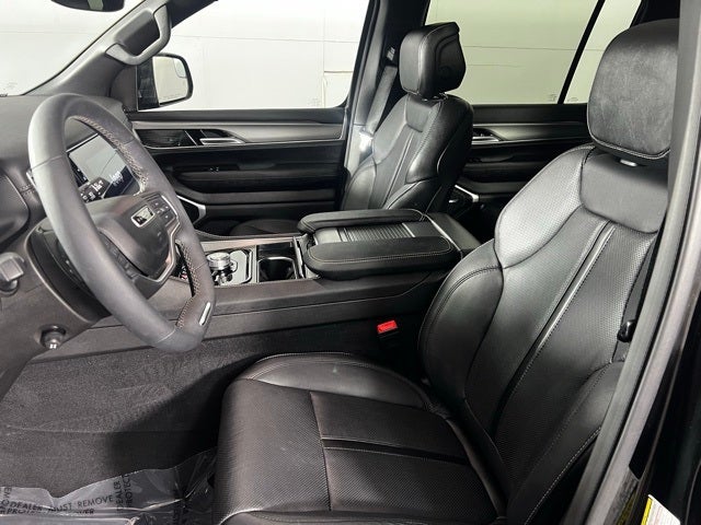 2024 Jeep Wagoneer Series II Carbide