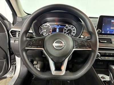 2024 Nissan Altima SV