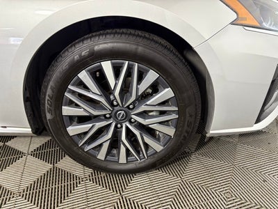 2024 Nissan Altima SV