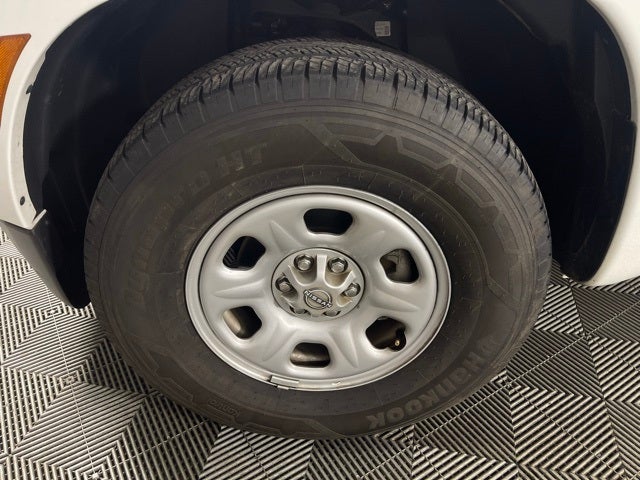 2024 Nissan Frontier S