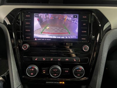 2022 Volkswagen Passat 2.0T SE