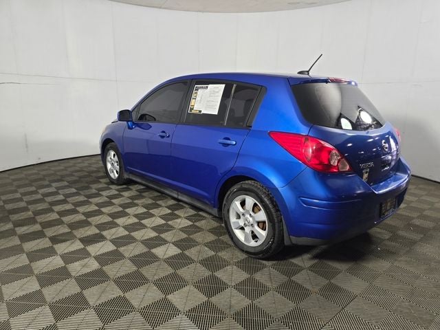 2008 Nissan Versa 1.8 SL