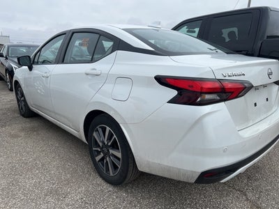 2025 Nissan Versa SV