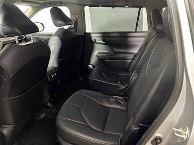 2020 Toyota Highlander Hybrid XLE