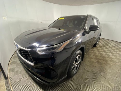 2022 Toyota Highlander Hybrid XLE