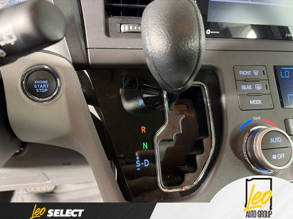 2020 Toyota Sienna LE 8 Passenger