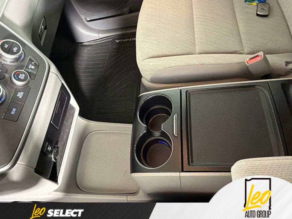 2020 Toyota Sienna LE 8 Passenger