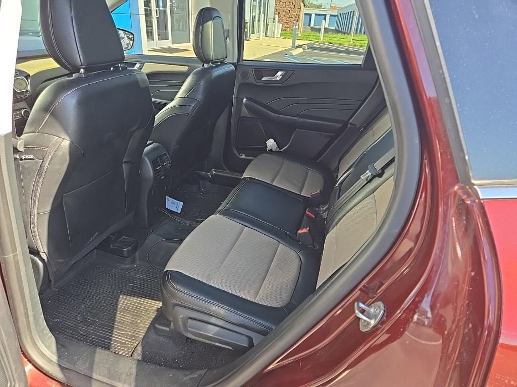 2021 Ford Escape Titanium