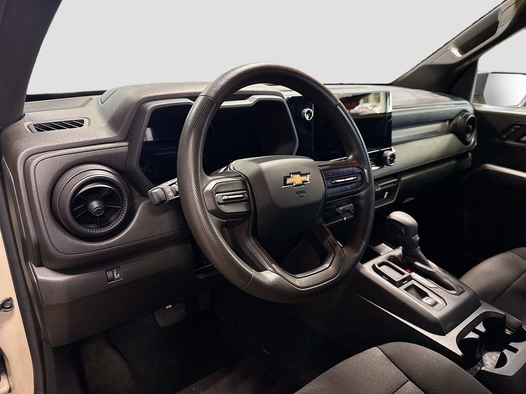 2024 Chevrolet Colorado WT