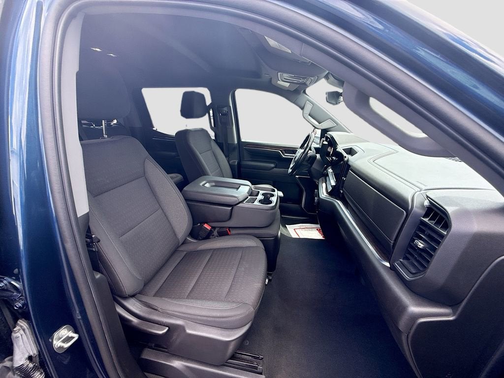 2022 Chevrolet Silverado 1500 LT (2FL)