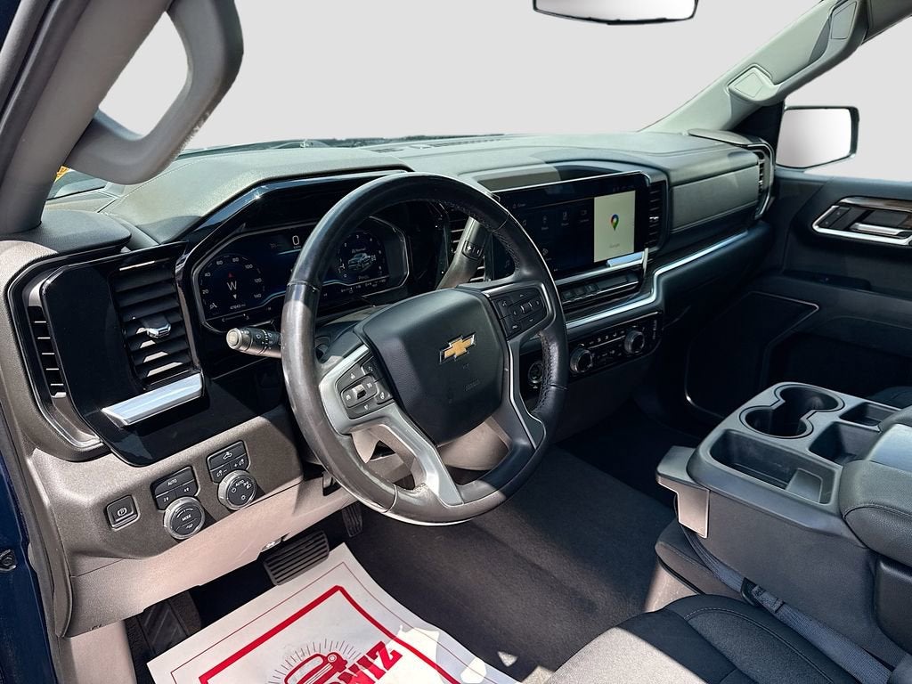 2022 Chevrolet Silverado 1500 LT (2FL)