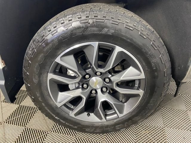 2023 Chevrolet Silverado 1500 LT (2FL)