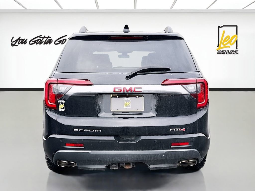 2023 GMC Acadia AT4