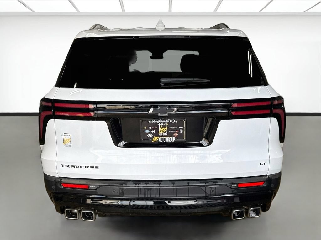 2024 Chevrolet Traverse LT