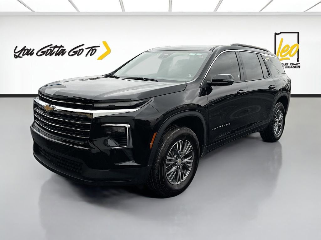 2025 Chevrolet Traverse LT