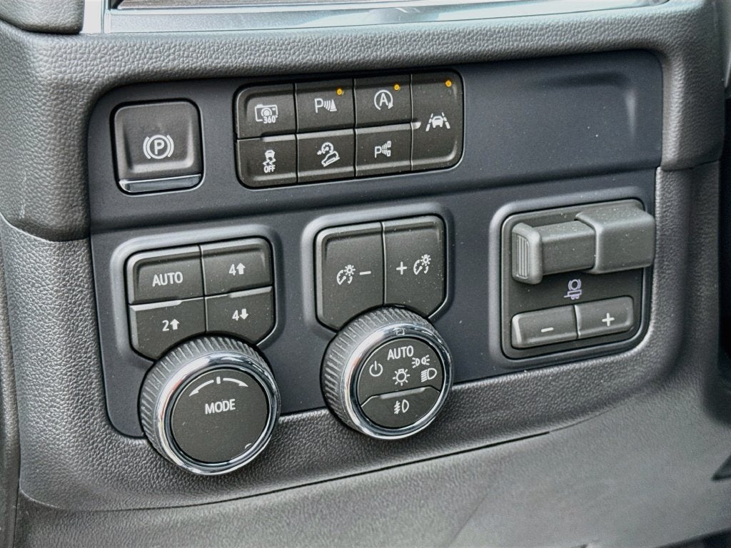 2027 Chevrolet Tahoe LT