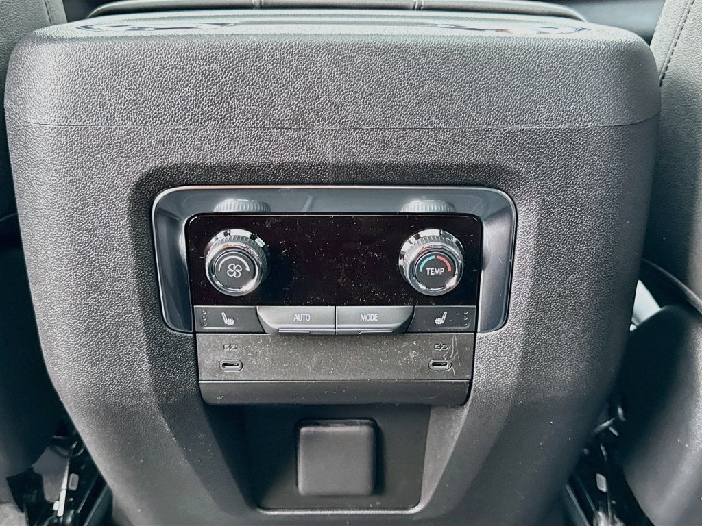 2027 Chevrolet Tahoe LT