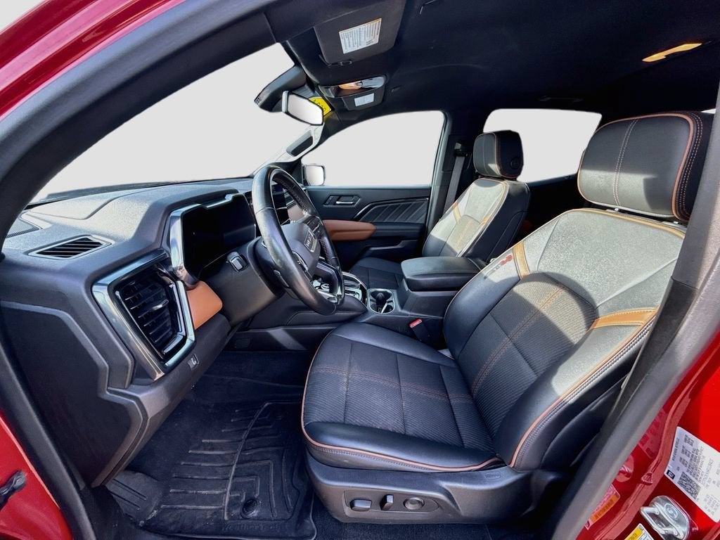 2024 GMC Canyon AT4