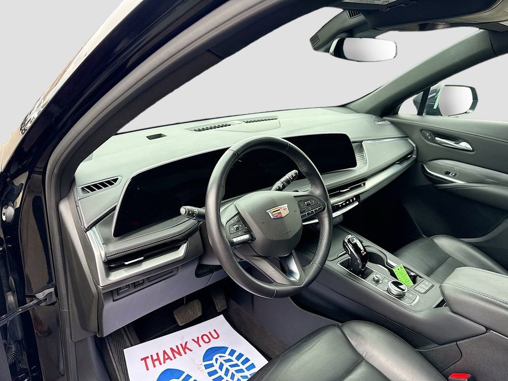 2024 Cadillac XT4 Premium Luxury