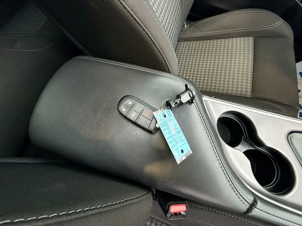 2020 Dodge Challenger SXT