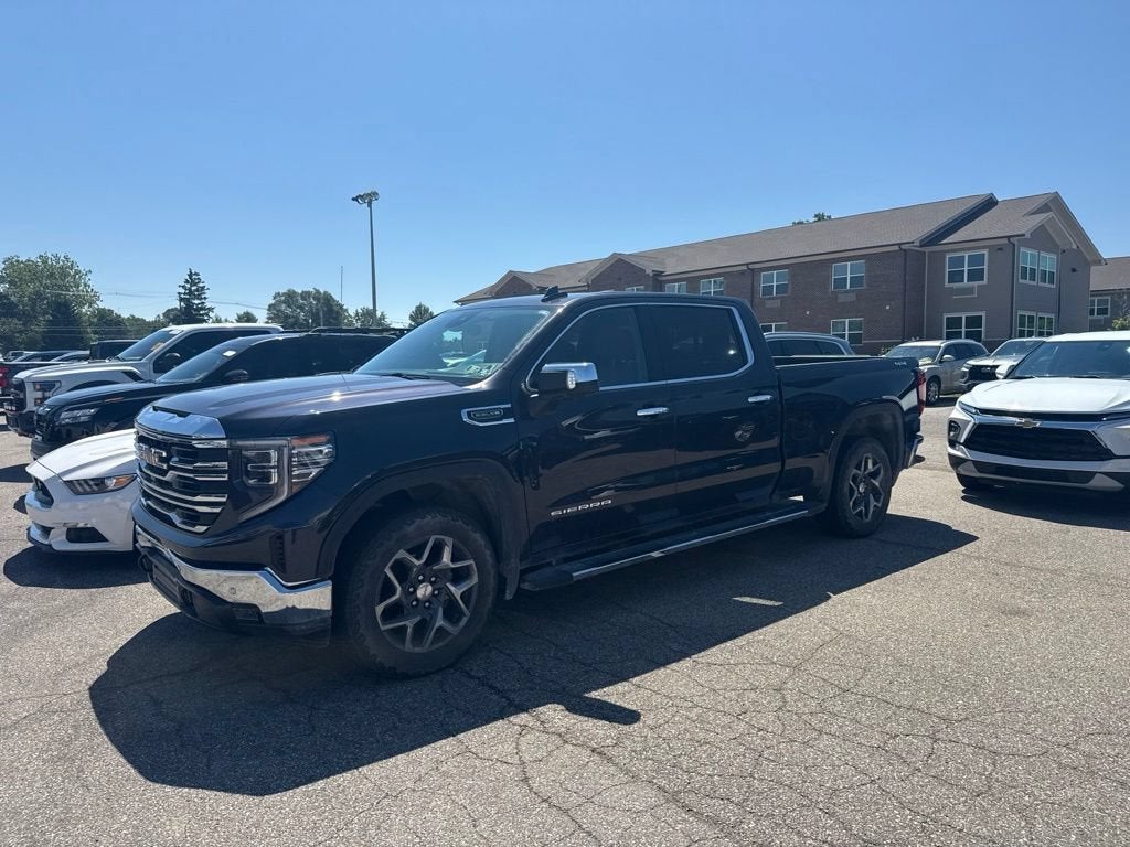 2024 GMC Sierra 1500 SLT