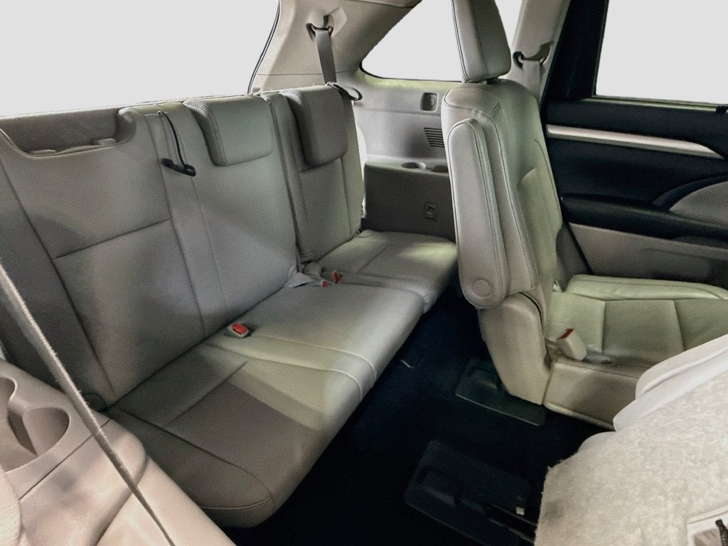 2016 Toyota Highlander XLE V6