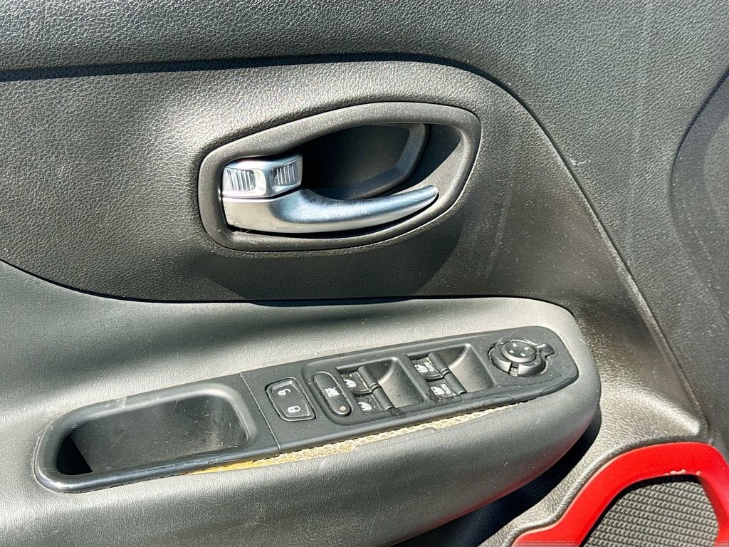 2015 Jeep Renegade Trailhawk