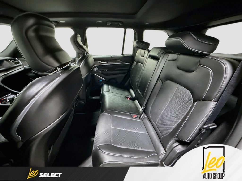 2022 Jeep Grand Cherokee 4xe Overland 4x4