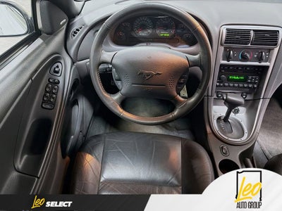 2004 Ford Mustang GT Deluxe