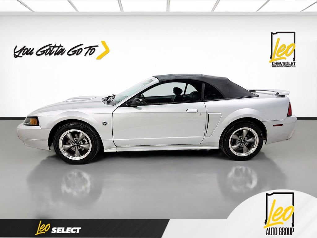 2004 Ford Mustang GT Deluxe