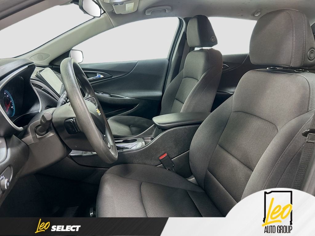 2022 Chevrolet Malibu LS