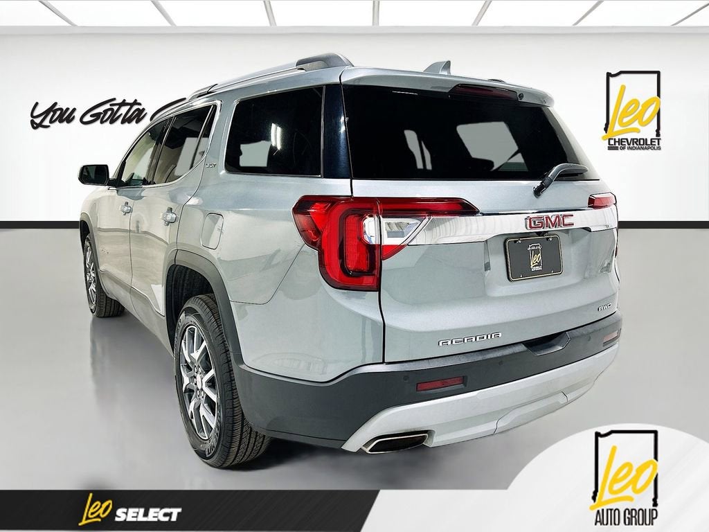 2023 GMC Acadia SLT