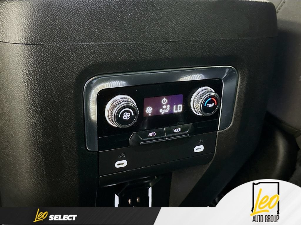 2023 GMC Yukon SLE