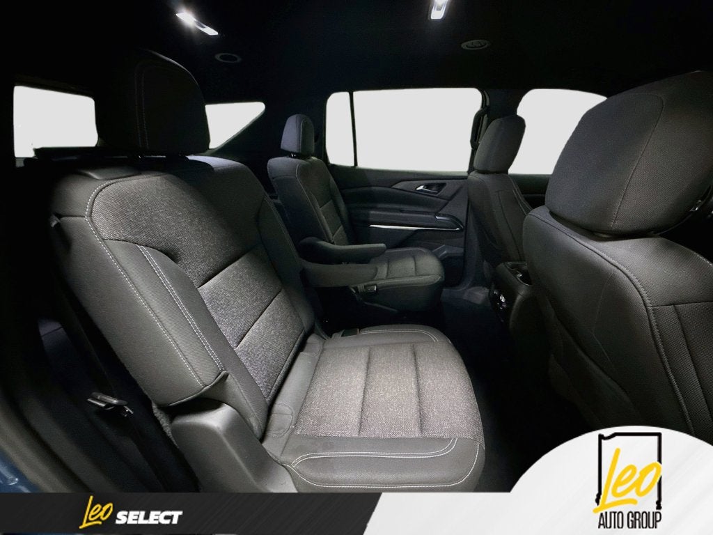 2024 Chevrolet Traverse LT