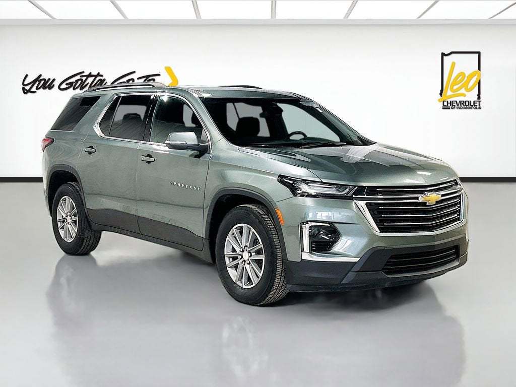 2023 Chevrolet Traverse LT Cloth
