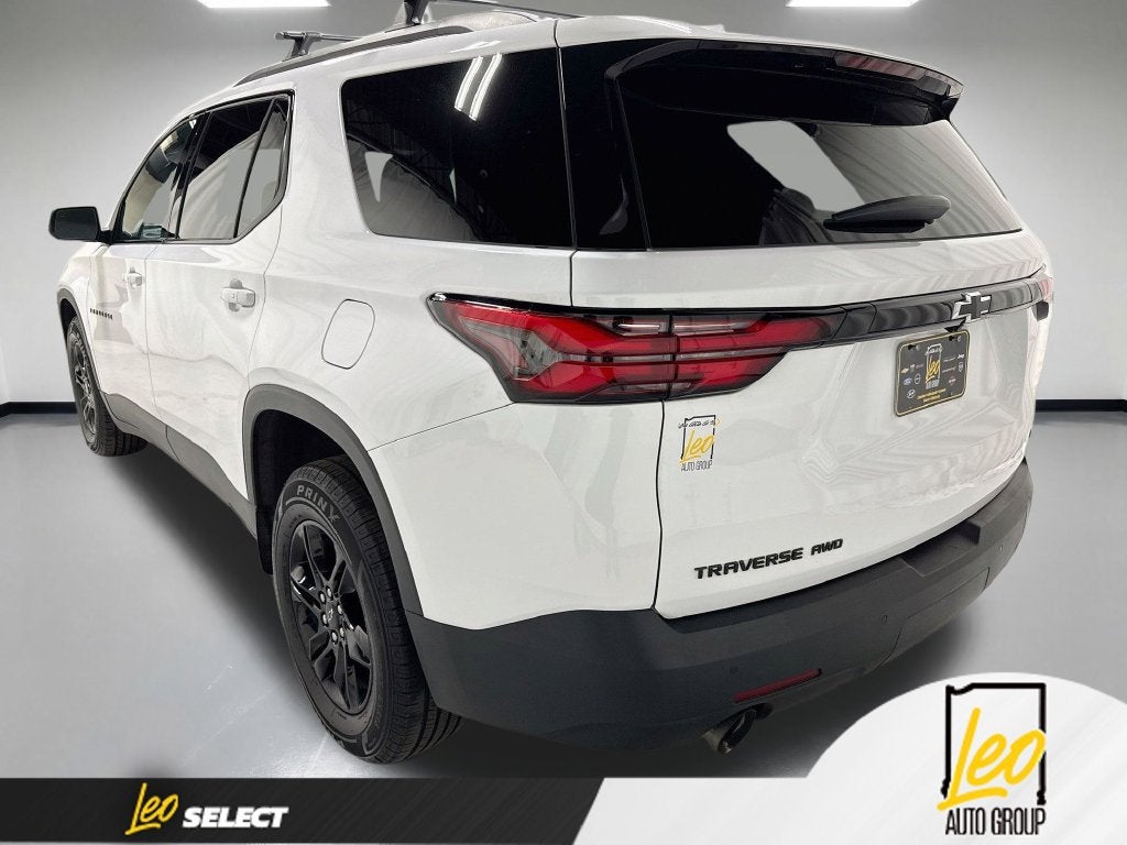 2022 Chevrolet Traverse LT Leather