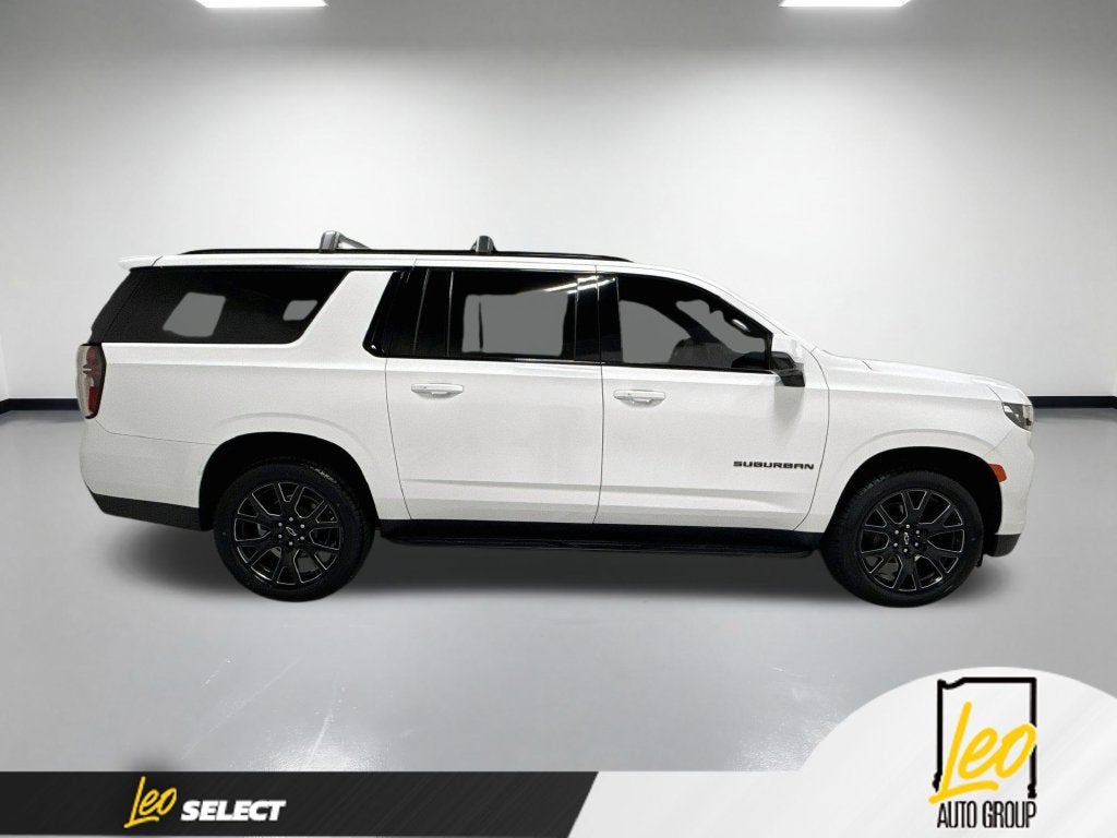 2023 Chevrolet Suburban RST