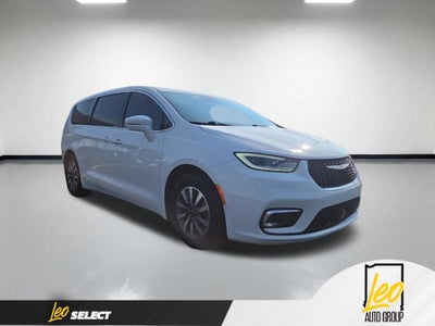 2022 Chrysler Pacifica Hybrid Touring L