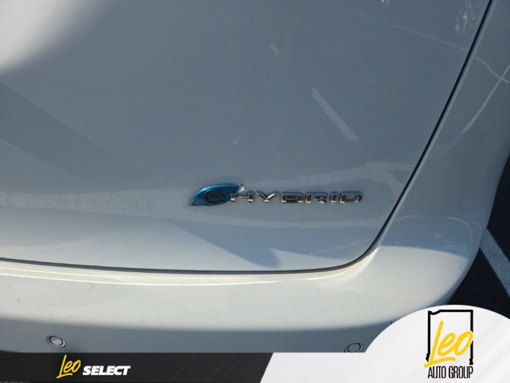2022 Chrysler Pacifica Hybrid Touring L