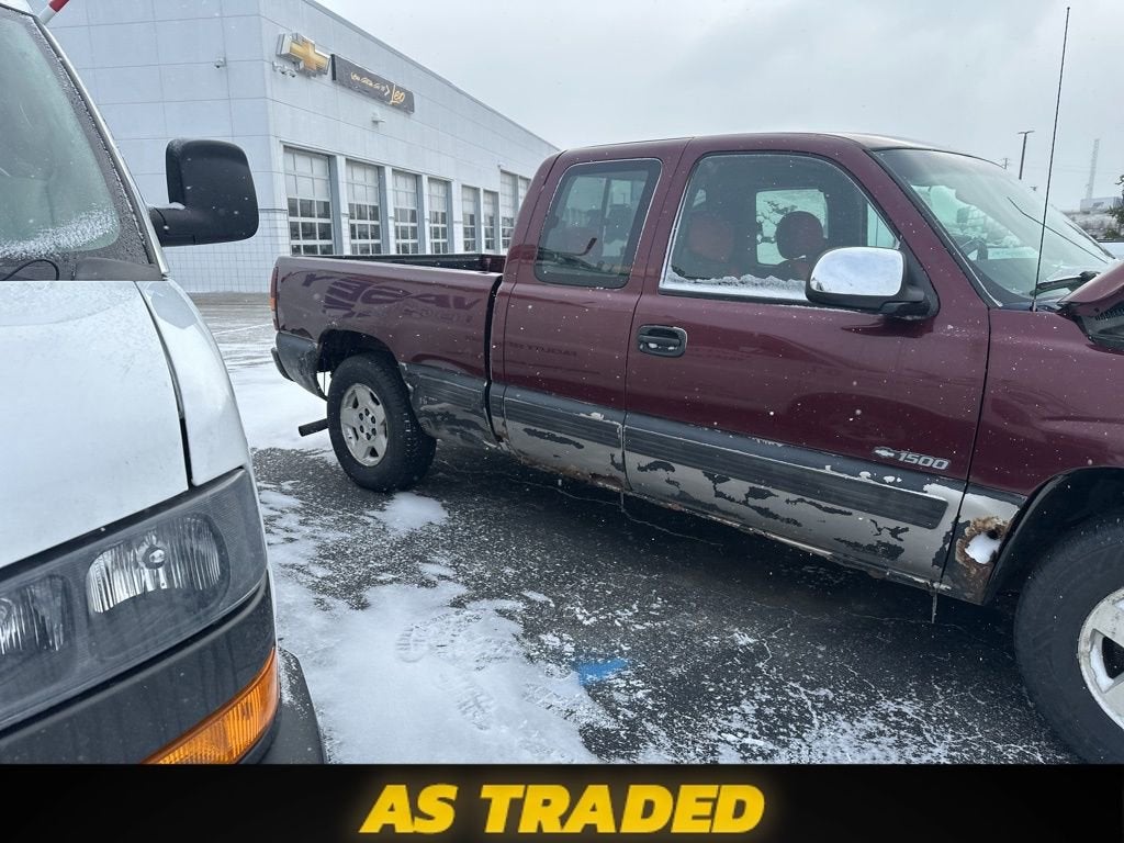2002 Chevrolet Silverado 1500 LS
