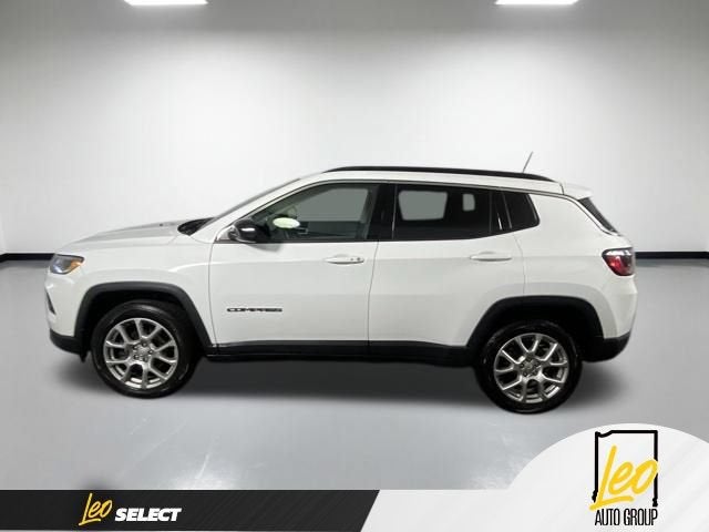 2022 Jeep Compass Latitude Lux 4x4