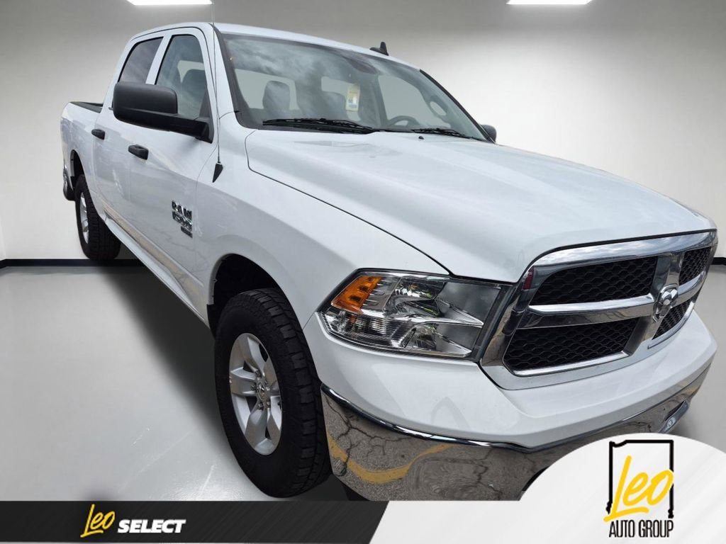 2023 RAM 1500 Classic SLT 4x4 Crew Cab 5'7's photo