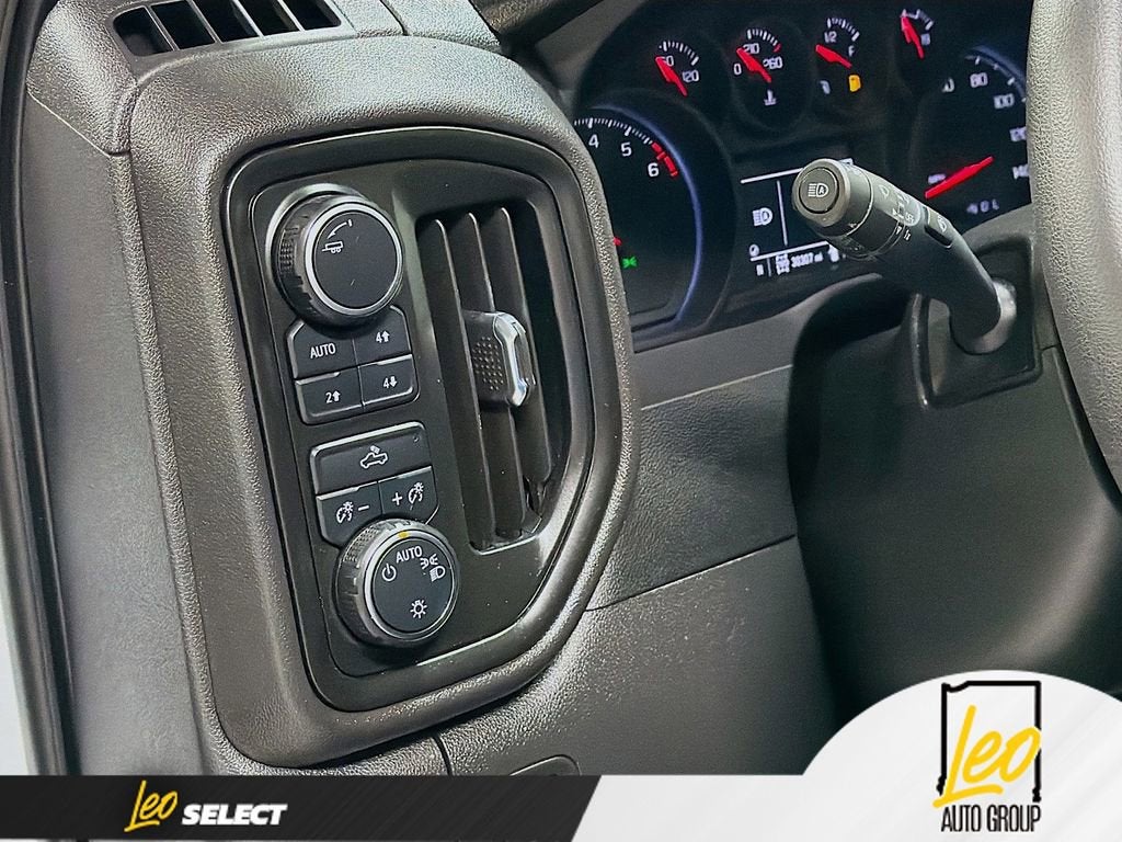 2023 Chevrolet Silverado 1500 Custom Trail Boss