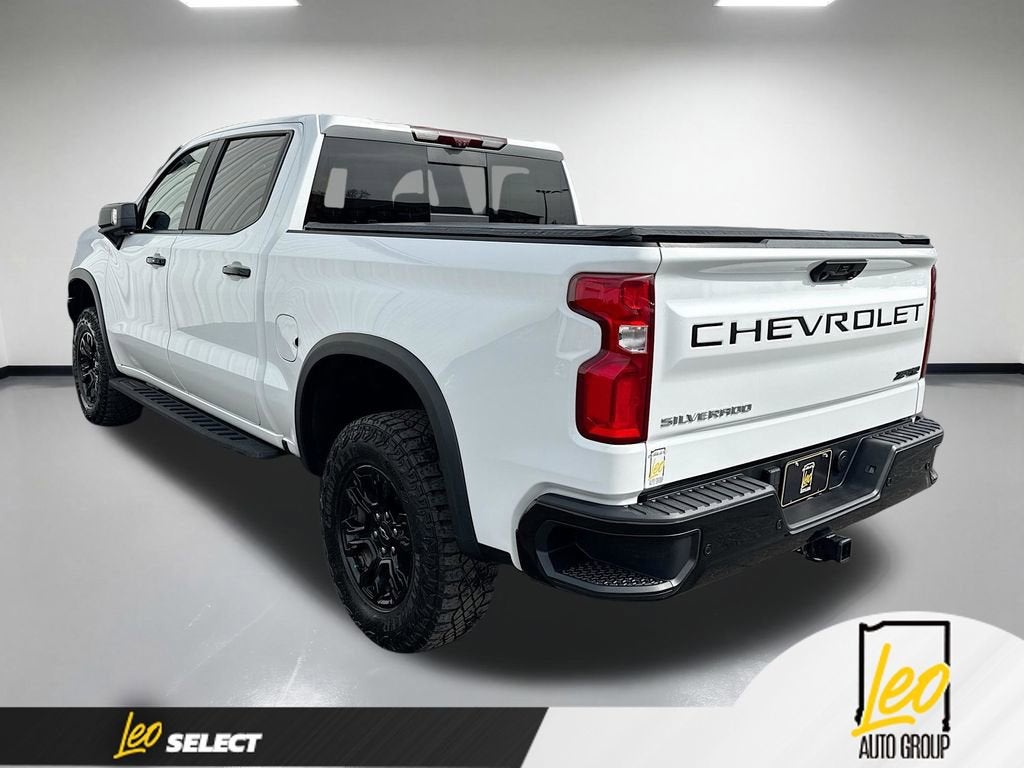 2023 Chevrolet Silverado 1500 ZR2 - Photo 9