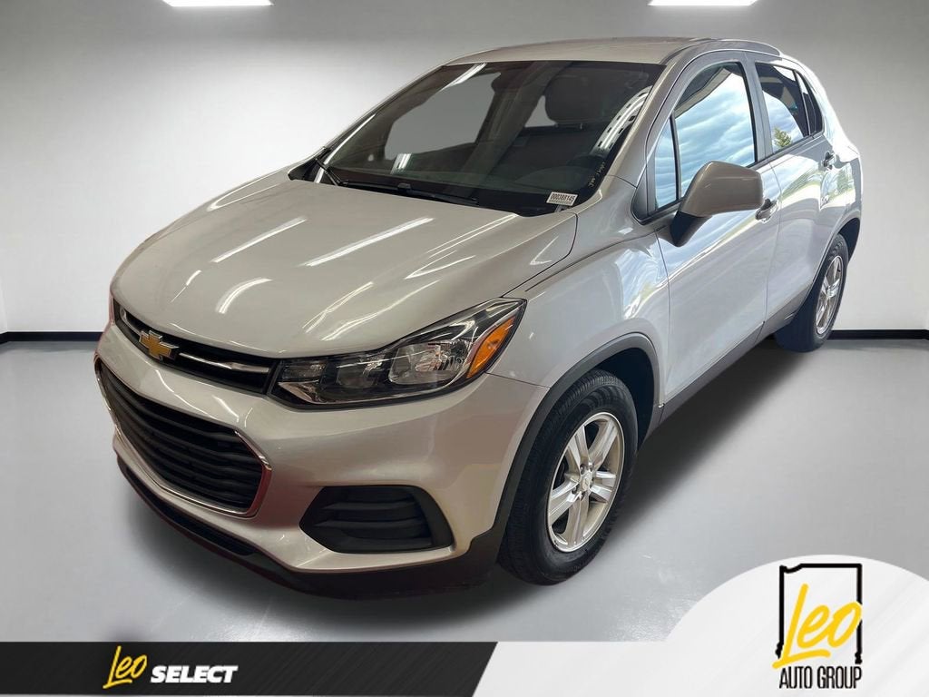 2020 Chevrolet Trax LS's photo