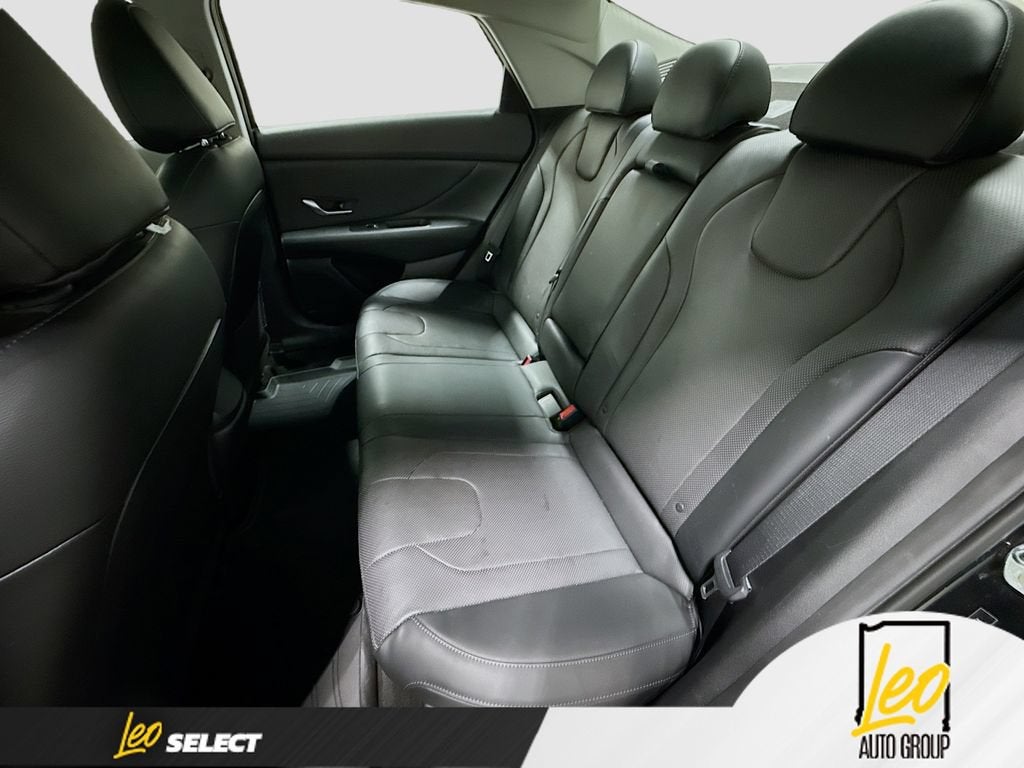 2022 Hyundai Elantra Limited