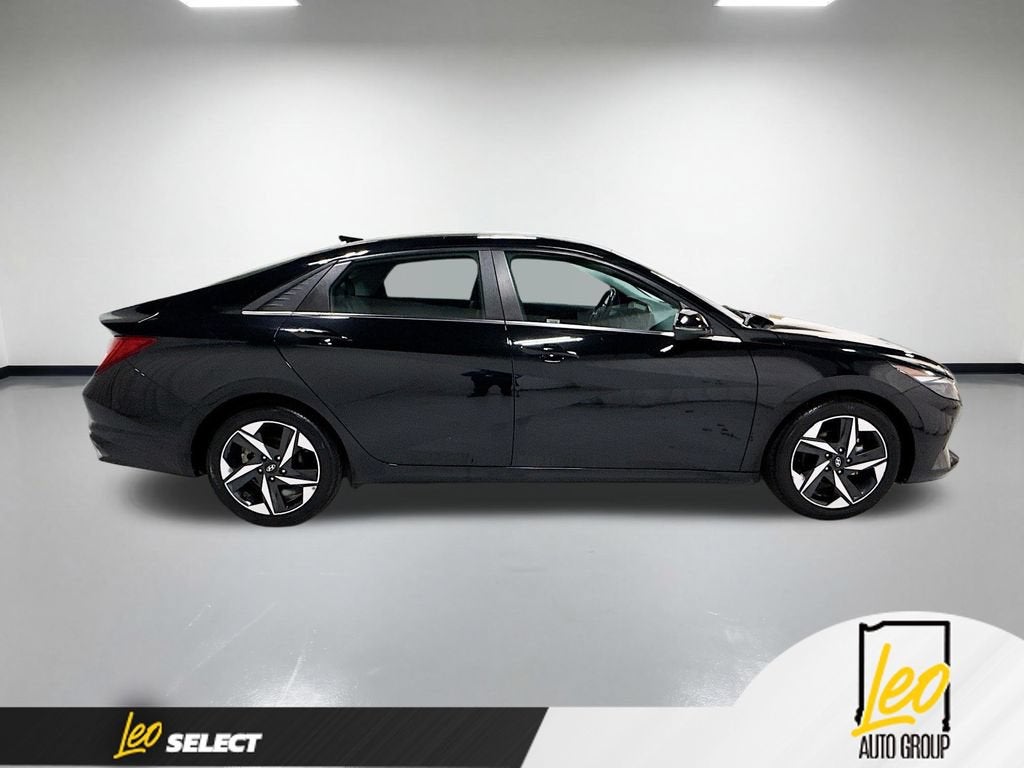 2022 Hyundai Elantra Limited