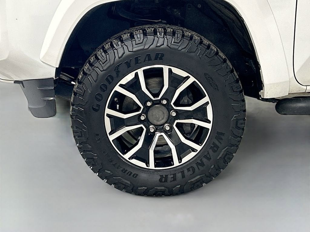 2020 Toyota Tacoma 4WD SR5